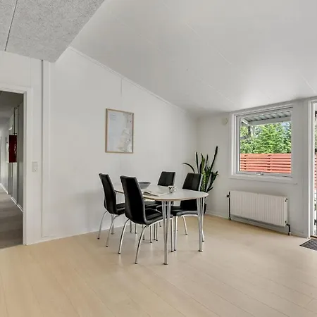 In Henne With Wifi And 1 Bedrooms Apartment Henne Strand